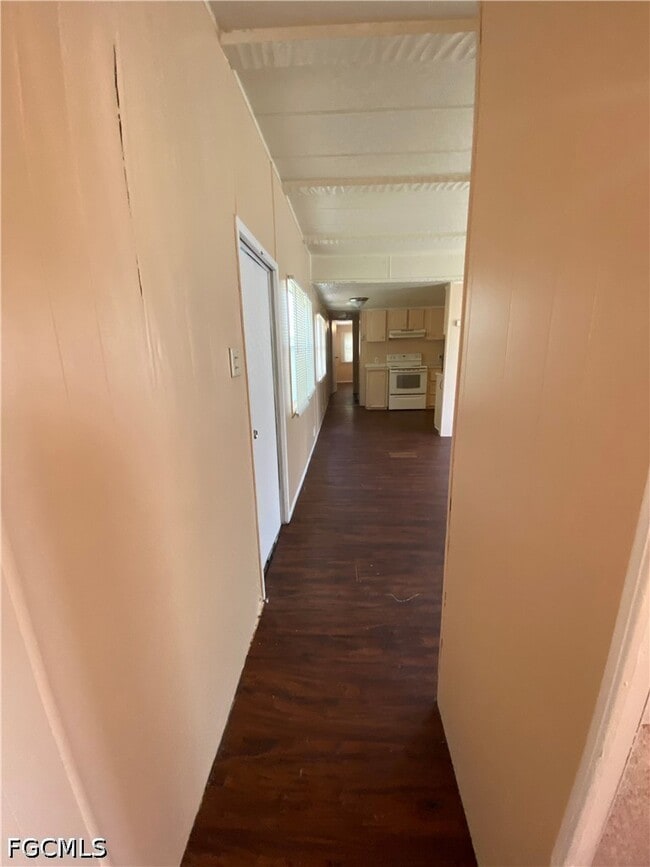Photo - 2211 Cantor Ln