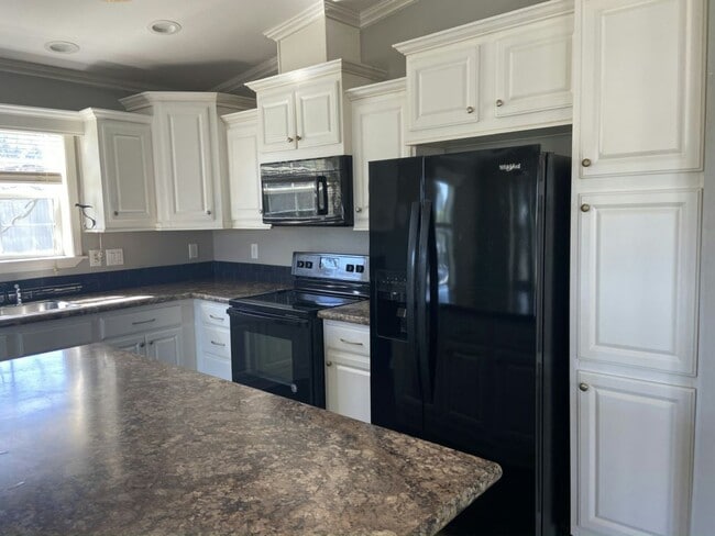 Photo - 7000 20th St