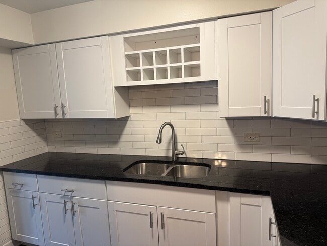 Photo - 10727 Green Meadows Dr