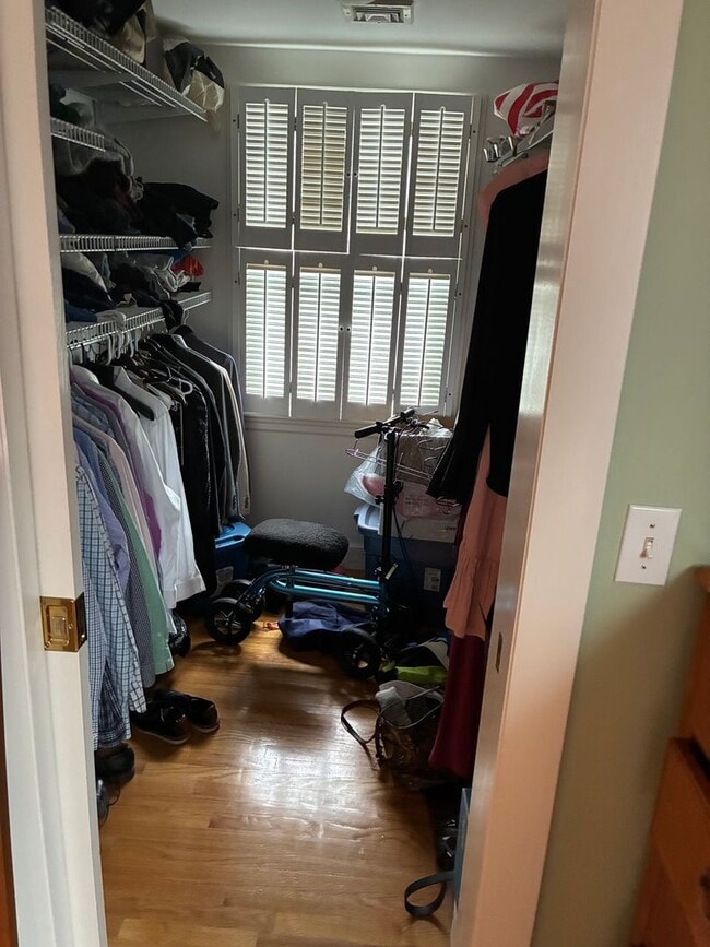 Photo - Beautiful single family house in a prime location in Newton