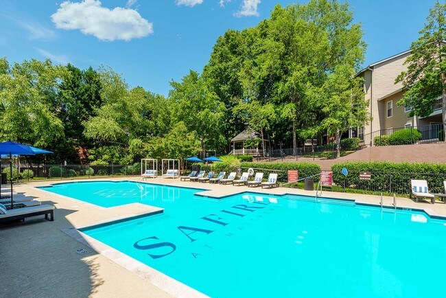 Sparkling Pool - Safire at Matthews Apartments