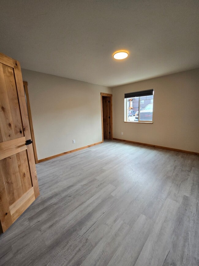 Photo - 1677 Montana Hwy 35 Unit B