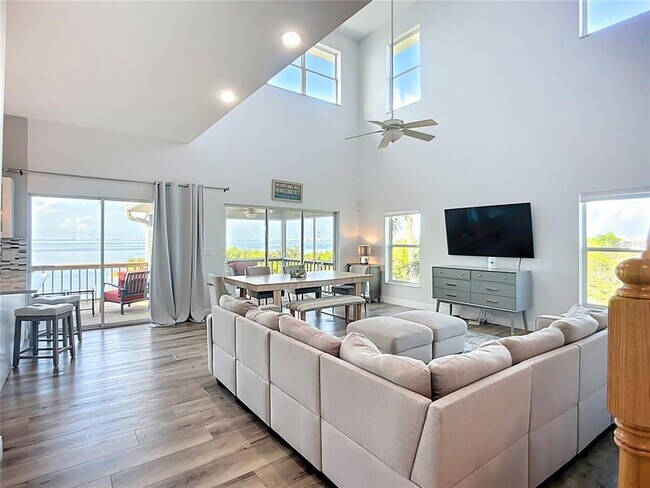 Photo - 2426 69th Ave W