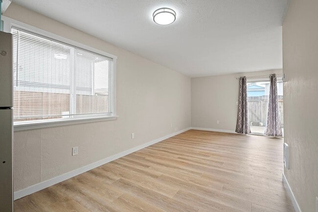 Photo - Fantastic 3-Bedroom, 1.5-Bath Duplex With landscaping Included!