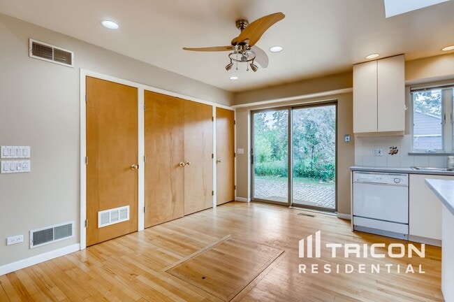 Photo - 2629 Fontana Dr
