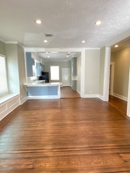 Photo - 4727 Walker St Unit A