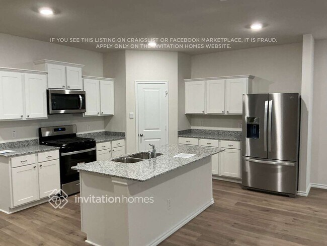 Photo - 3928 River Rock Ave House