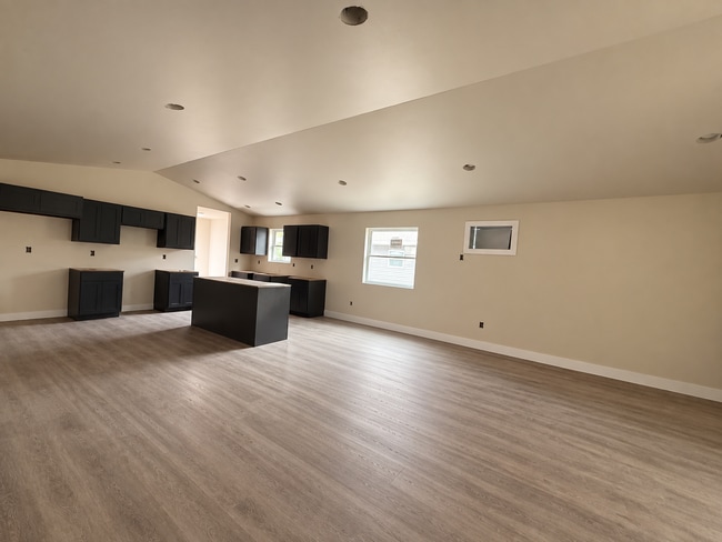 1340 24th Ave S