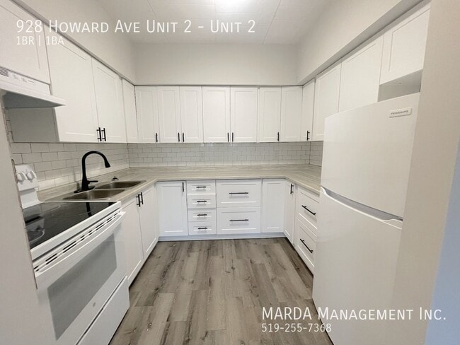 Photo - MODERN 1 BED/1 BATH MAIN FLOOR UNIT + HYDRO Unit 2