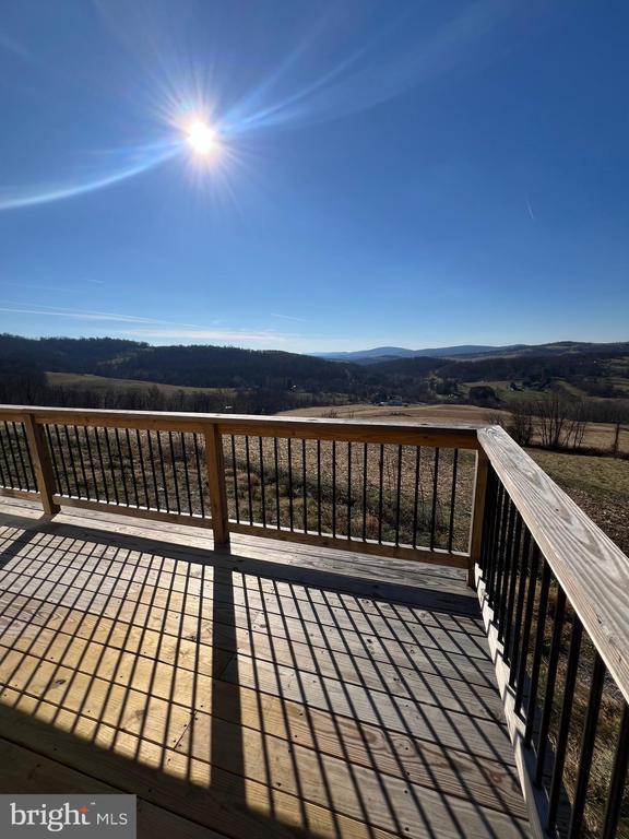 Photo - 11533 Wolfsville Rd