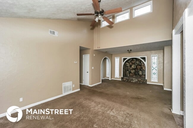 Photo - 5629 Whittondale Rd