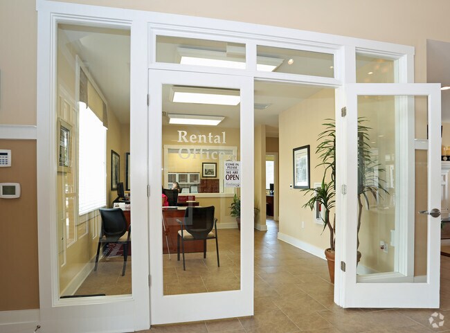 Leasing Office - Meadowood