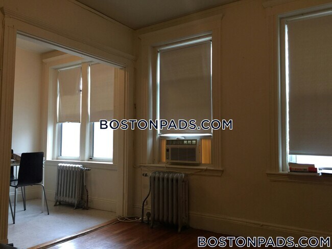 Photo - 231-235 Park Dr Unit 38