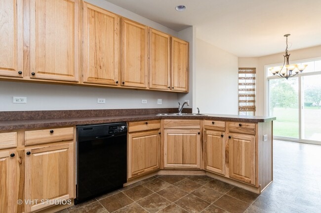 Photo - 1028 Heron Cir