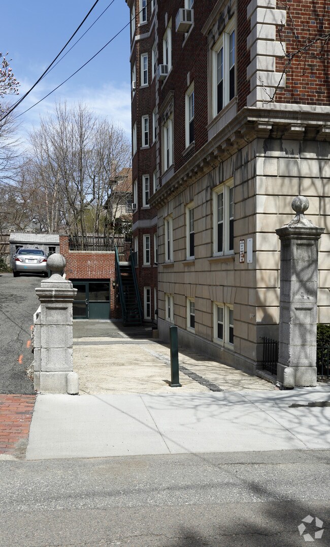 Photo - 1800 Massachusetts Ave