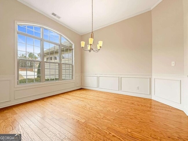 Photo - 263 Forrest Dr