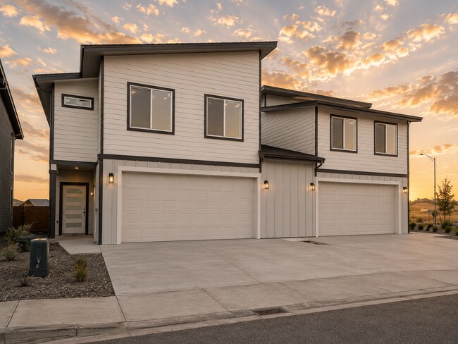 5881 W 40th Ct