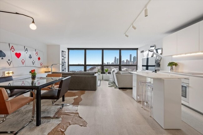 Photo - 360 E Randolph St Unit 1002