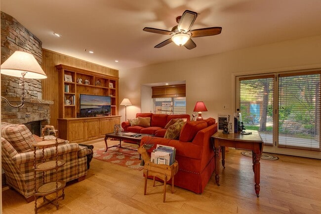 Photo - Incline Village Condominium:  2 Bedrooms, ...