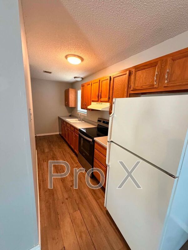 Photo - 419-421 W 16th St Unidad 419 W 16th St