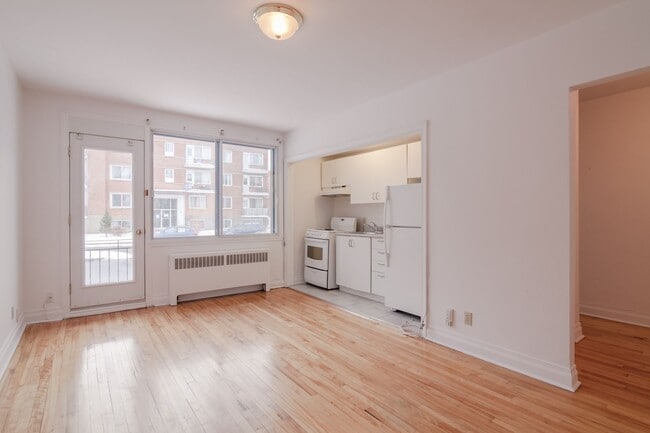 Photo - 3010 Av. Van Horne Unité 15