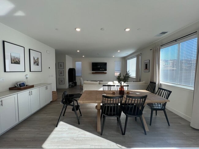 Photo - Beautiful Rockcress Home Near Dining, Shopping, And More!