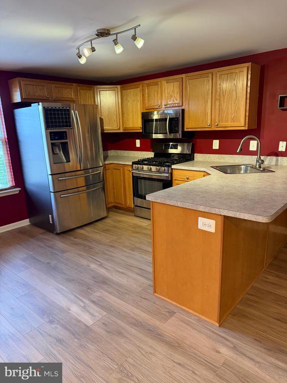 Photo - 2407 Saratoga Ave