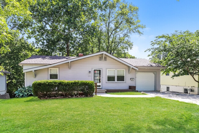 Photo - 6303 N Bellefontaine Ave