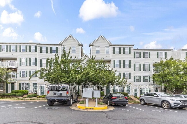 Building Photo - 45490 Whistling Terrace