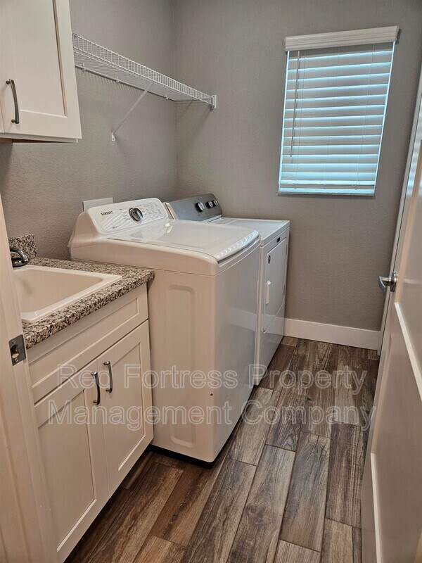 Photo - 26527 Angelica Rd