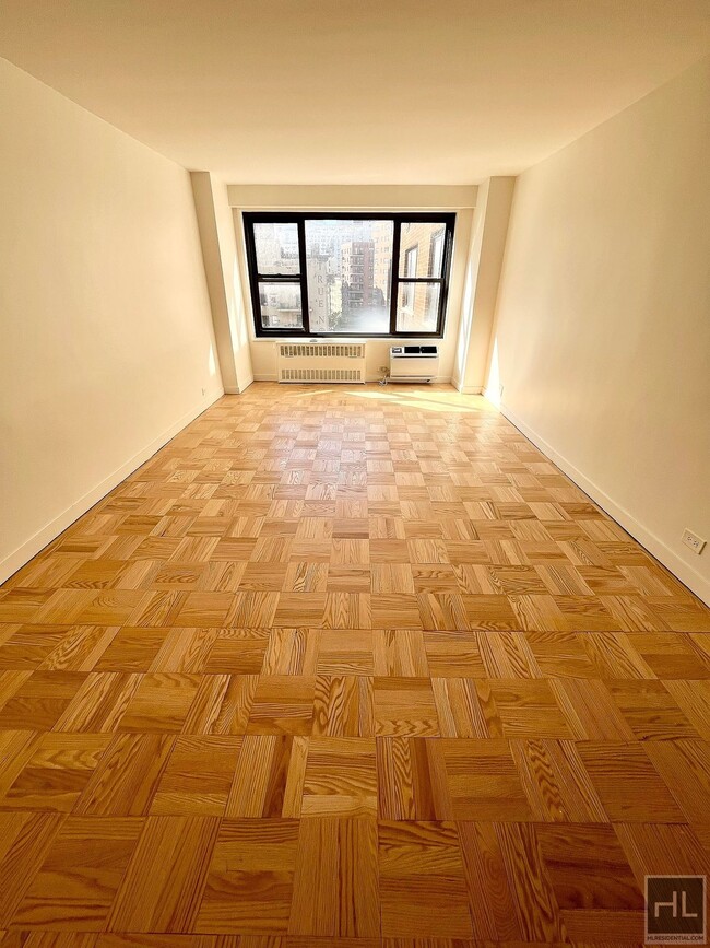 Photo - Fourth Avenue Unit 9N