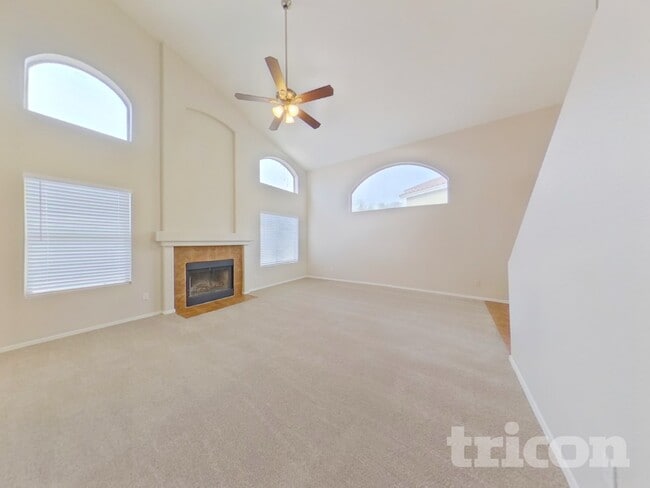 Photo - 17220 N Wavyleaf Ave