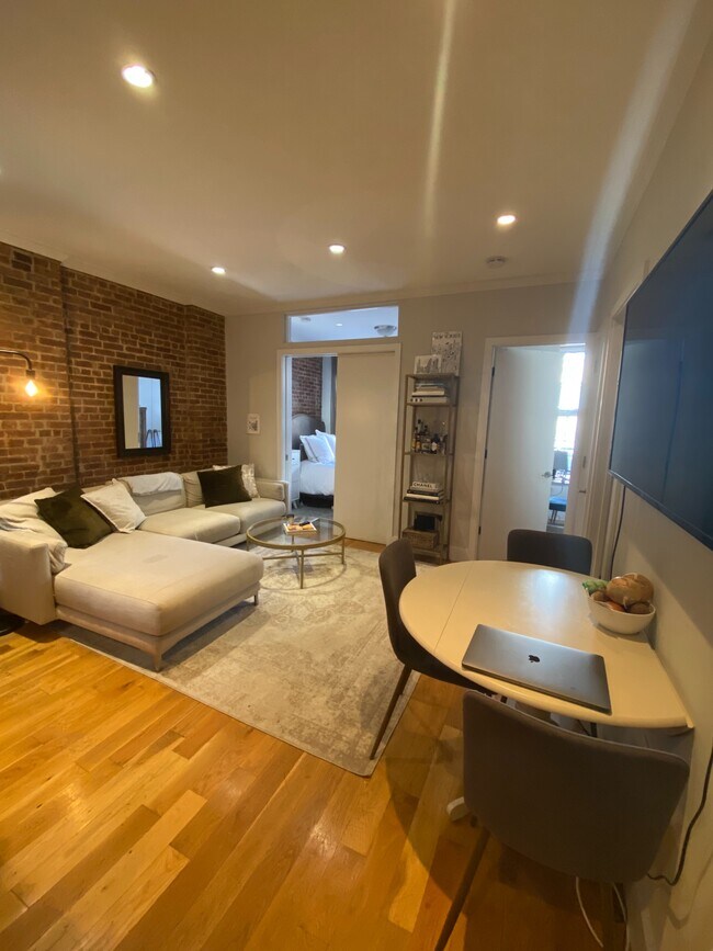 Photo - 30 Carmine St Unit 1B