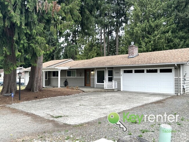 Building Photo - Unique and Distinctive 3Bed/2Bath Puyallup... Rental