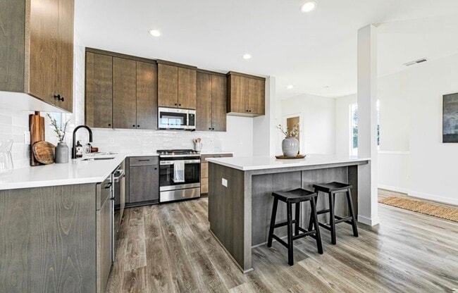 Photo - 5506 NE 55th Ave Unit A