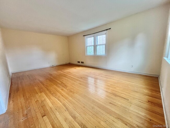 Photo - 9 Ferndale Pl