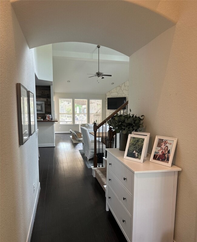 Photo - 7 Blue Violet Ct