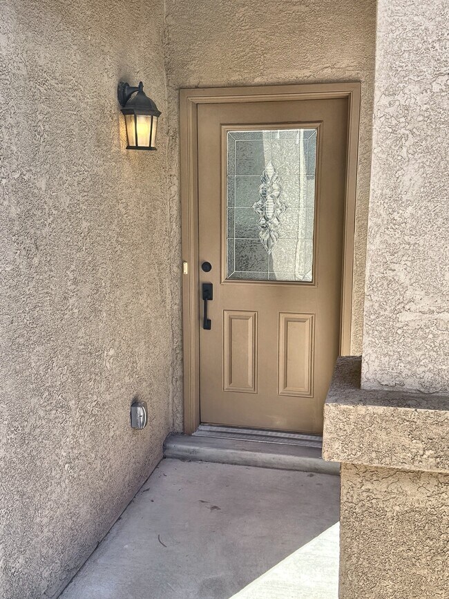 Photo - 8936 Mission Ridge Dr