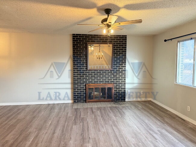 Photo - 3 Bedroom Home