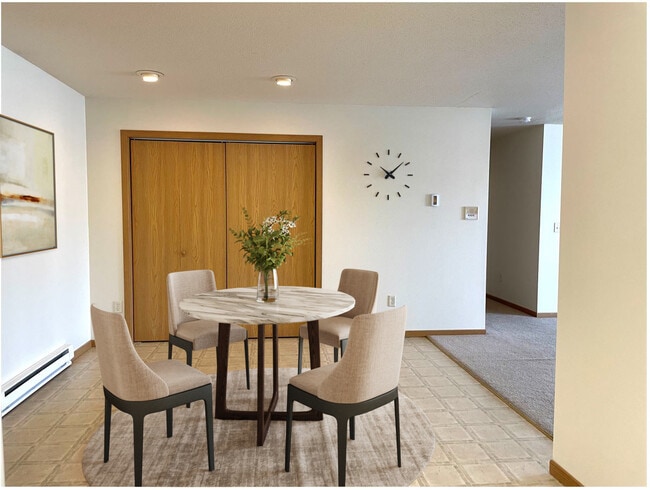 Photo - Campus Place Apartments