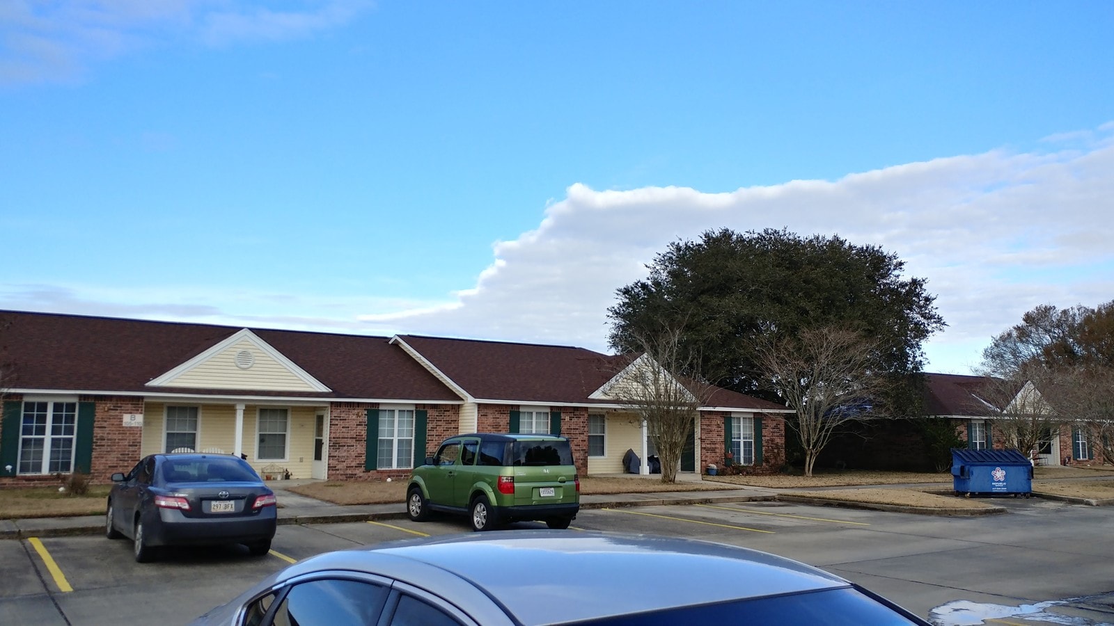 Eola Manor Senior Apartments - Eola Manor Senior Apartments