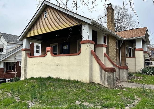 Photo - 931 Olive Ave