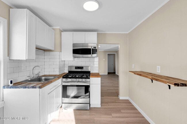 Photo - 94 Maplewood Ave