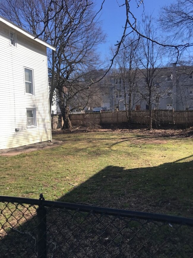 Photo - 4 Bedroom Single Family Home in Fairhaven