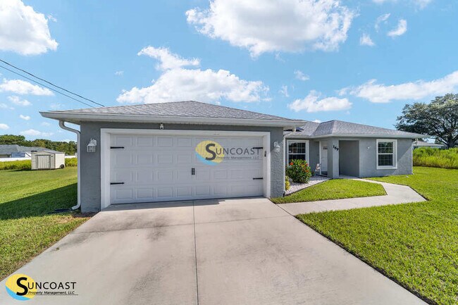 Photo - 169 Juniper Way