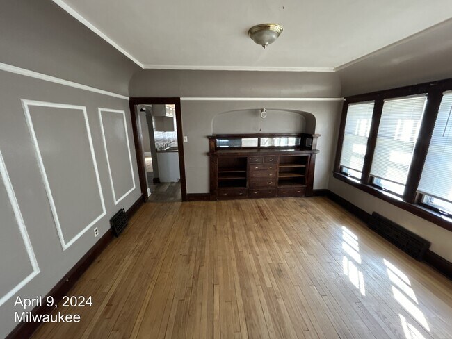 Photo - 2634 N 56th St