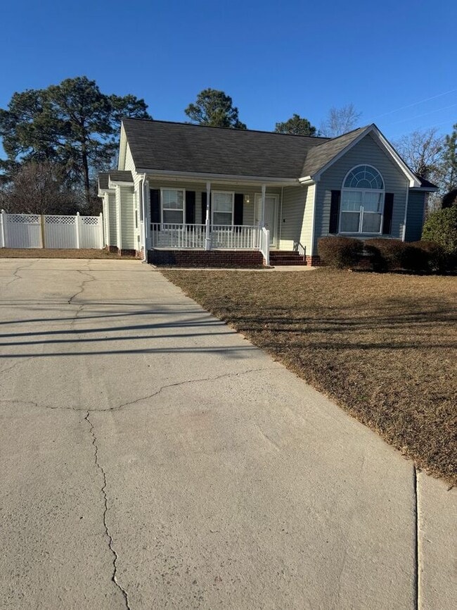 Photo - Beautiful 3BR 2BA Home w/ Fenced Backyard • At the end of Cul-De-Sac • Driveway Parking in Gaston