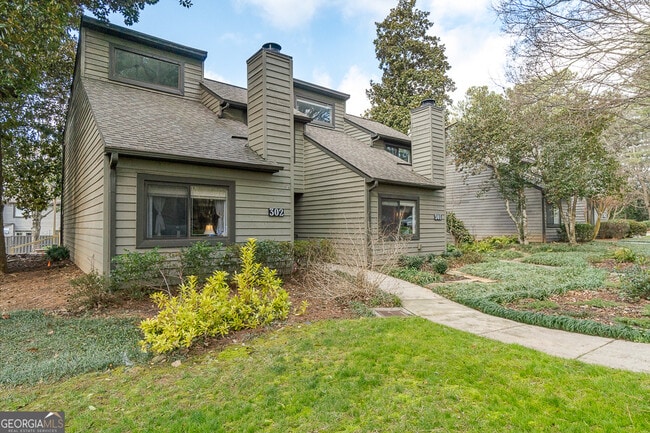 Photo - 302 Cedar Chase Cir NE Townhome