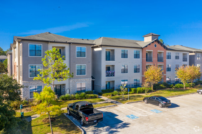 Building Photo - Evergreen at Sterling Ridge Rental