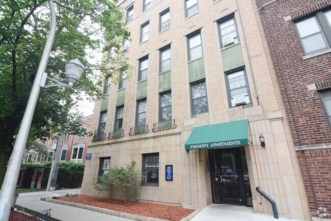 Building Photo - 3810 N Fremont St Unit 416 Rental